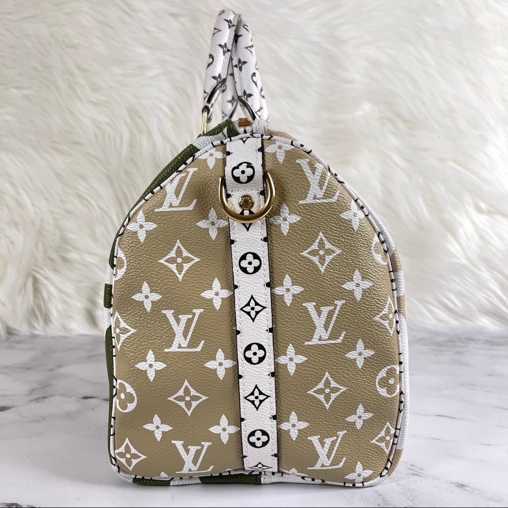 Louis Vuitton Monogram Giant Speedy Bandouliere 30 - Picture 5 of 16